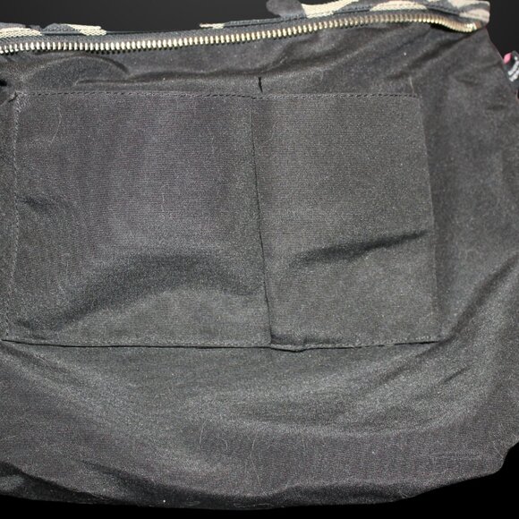 COACH Signature Shoulder Bag, Handbag Purse, Adjustable Strap, Hobo Style F15067 - Picture 9 of 11